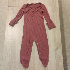 Kate Quinn Dusty Red/Brown Kids One Piece Footie Size 6-9mo